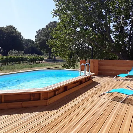 La Petite Maison Dans Les Vignes *